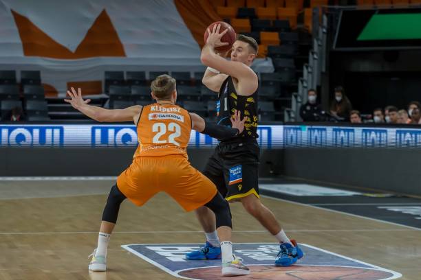 员发挥的重 员发挥的重