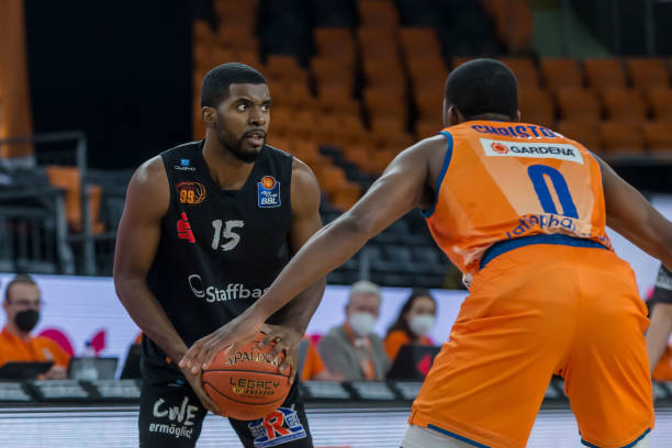 到效力阿斯 到效力阿斯