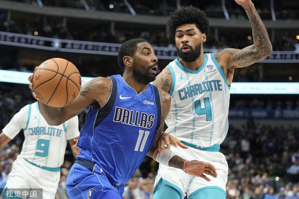 他在关键时 他在关键时